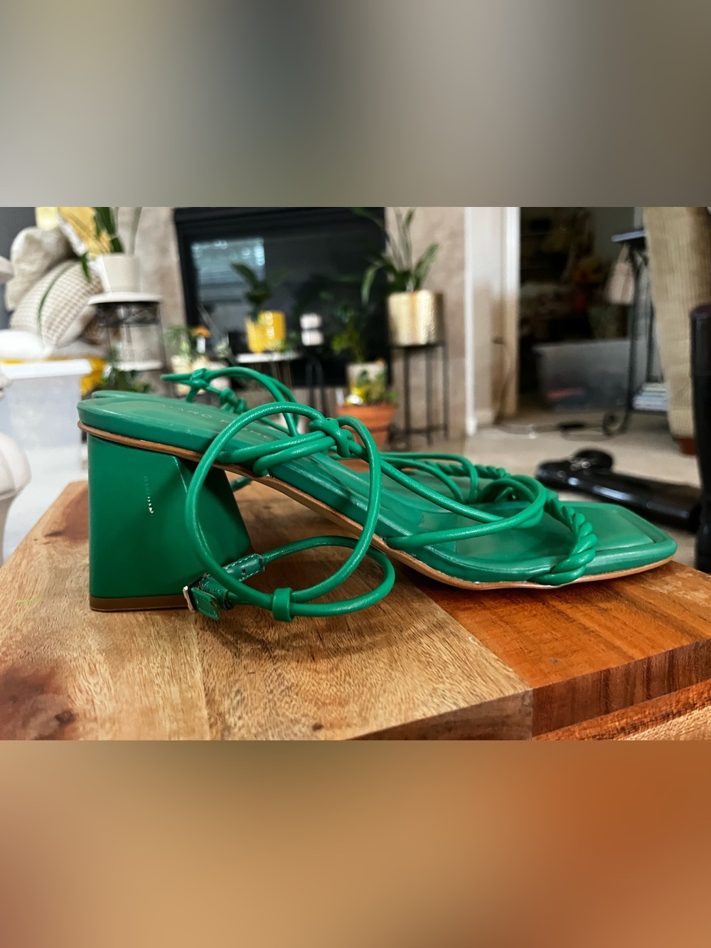 Marc Fisher Meggiane Green Twisted-Strap Block Heel Sandal Sz 8.5 Cushioned - Picture 9 of 12